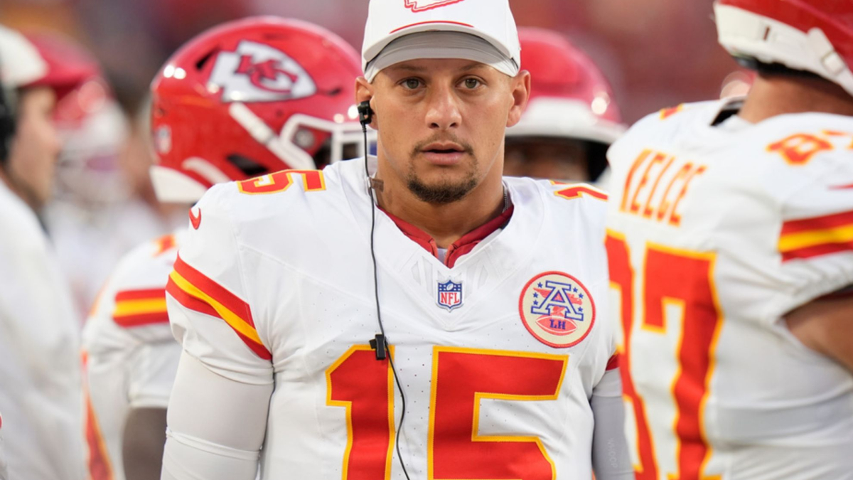 El quarterback ya no quiere seguir respondiendo preguntas sobre su lesión
