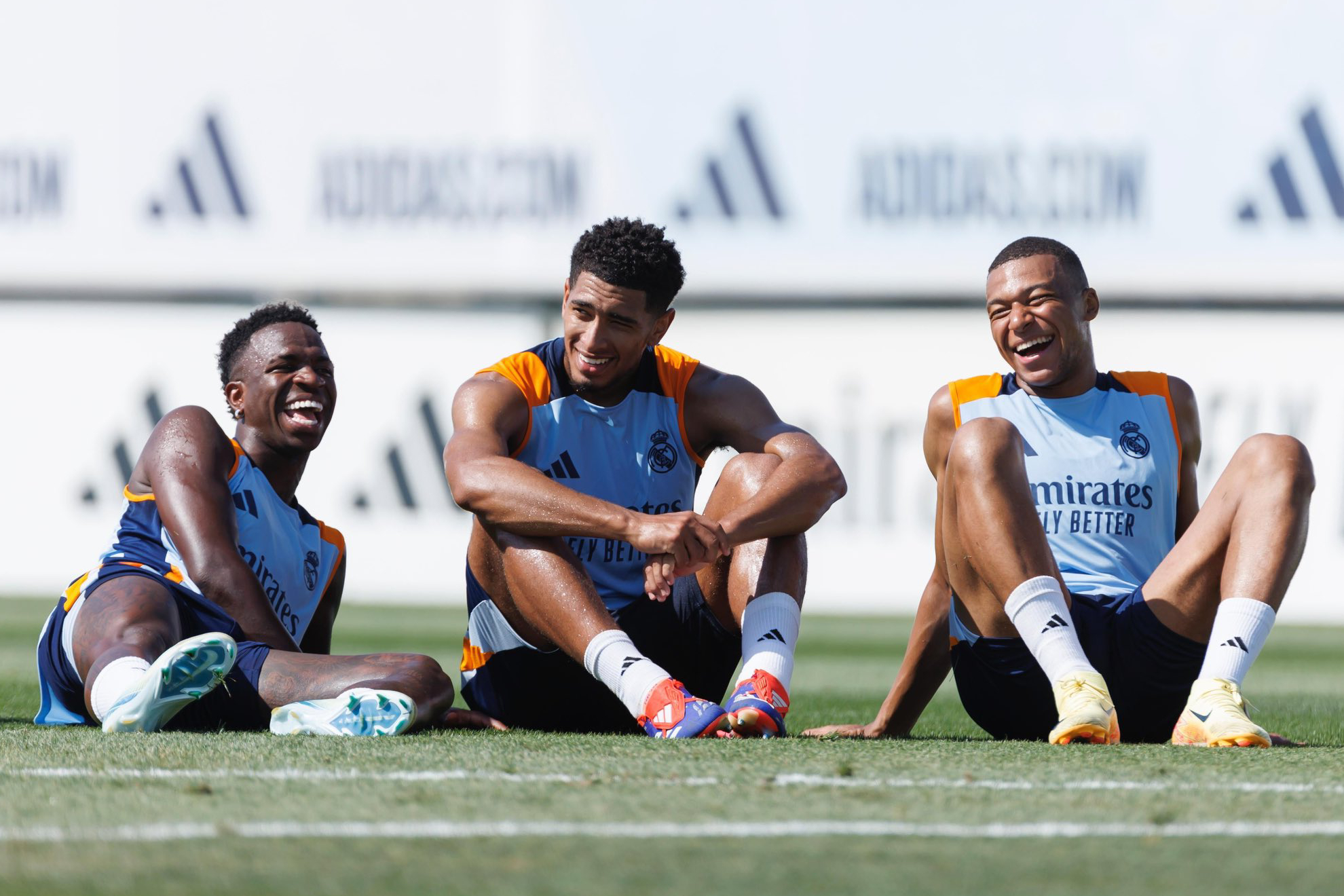 Vini shows off his relationship with Mbappé and Bellingham - MARCA USA
