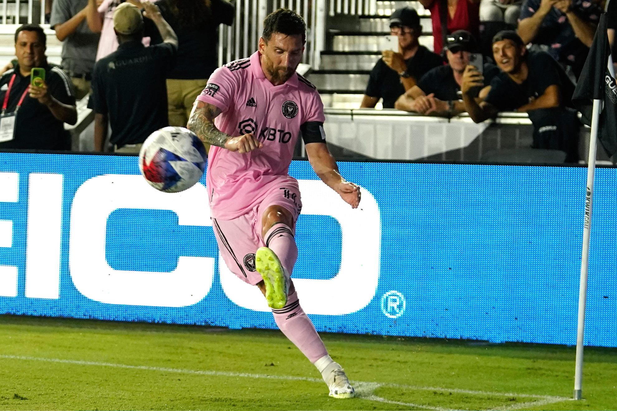 Leo Messi agotó sus camisetas en apenas 24 horas.