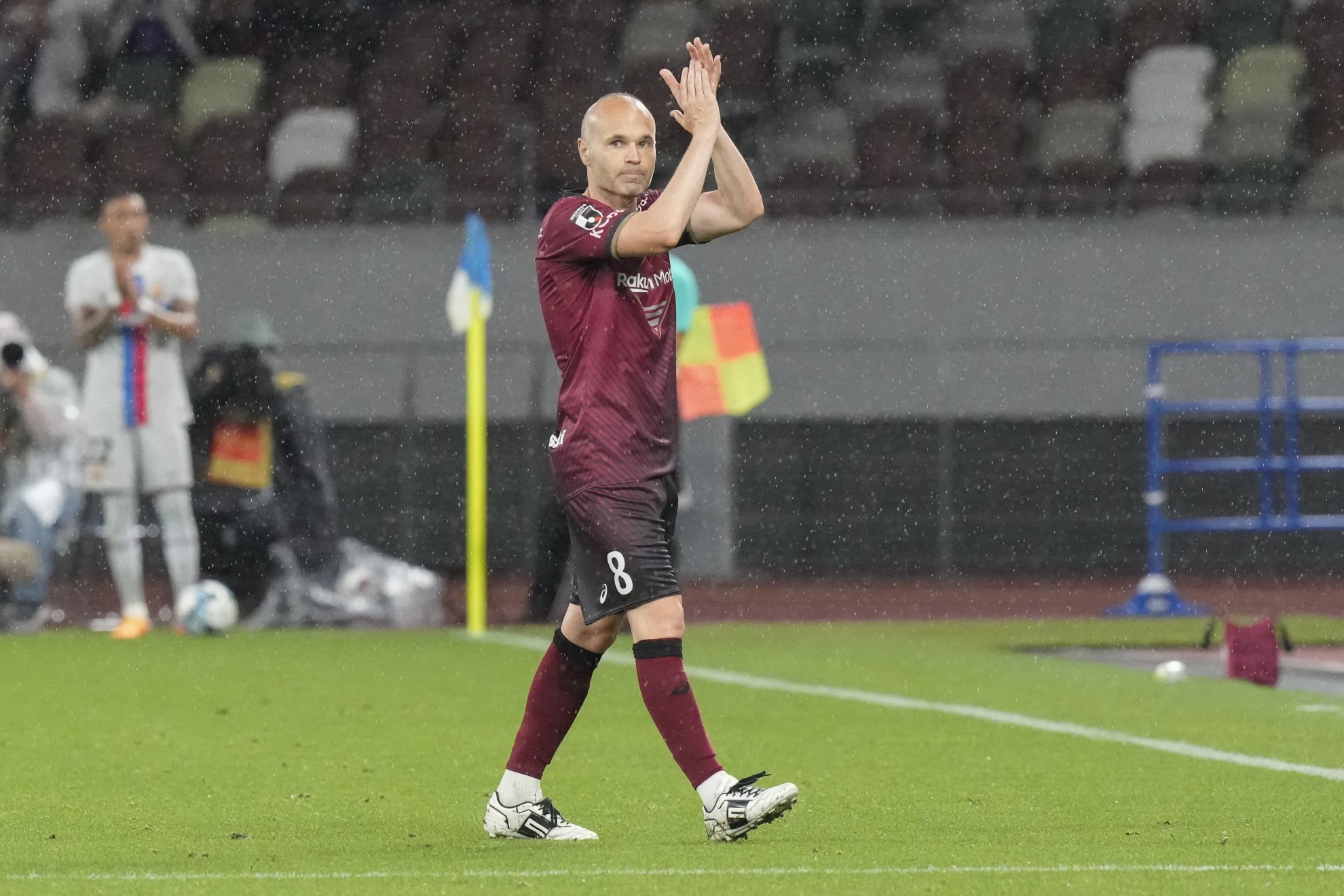 Andrés Iniesta jugará en el futbol de Emiratos Árabes Unidos tras su paso por el Kobe Vissel de Japón.