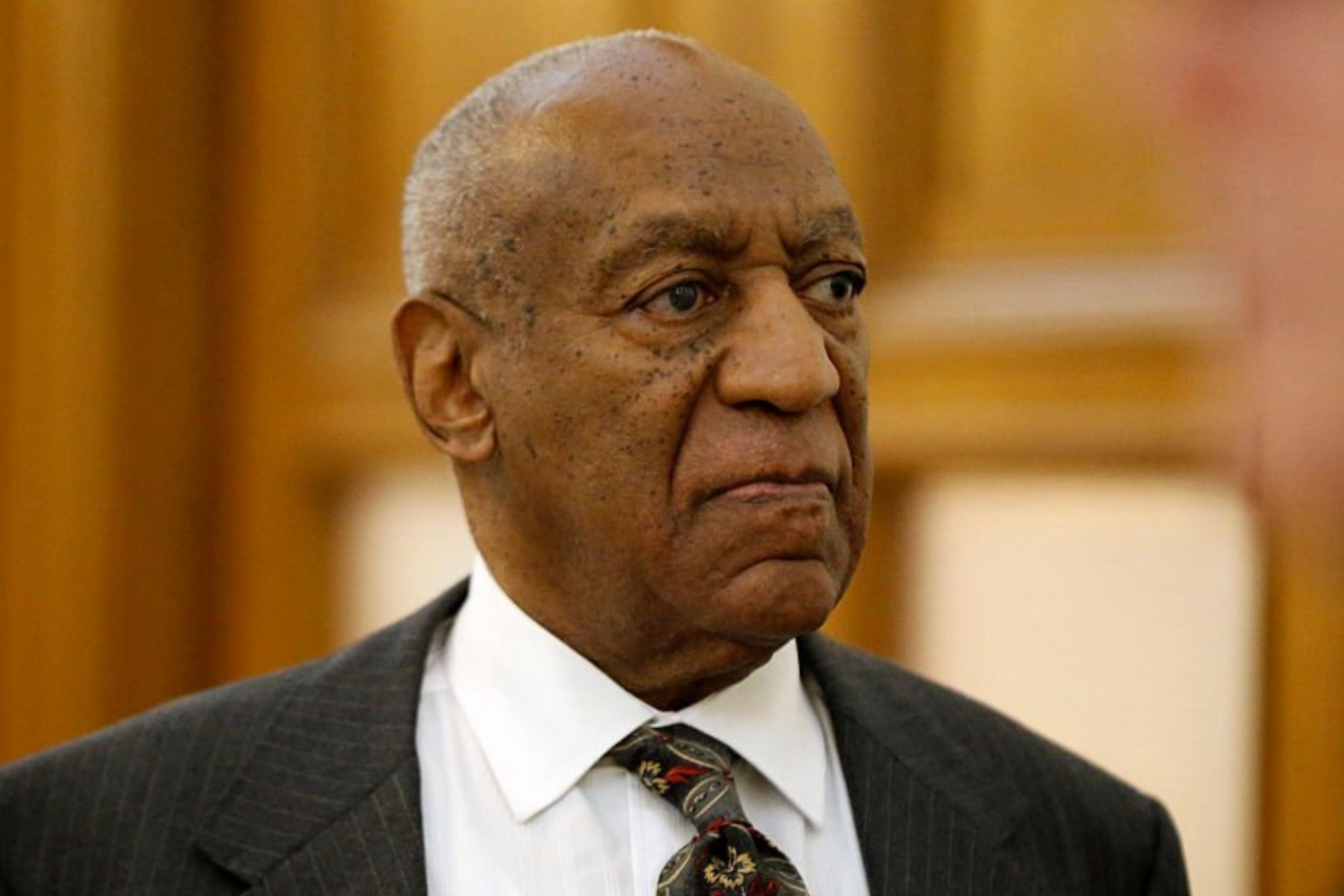 Nadie encuentra a Bill Cosby tras una sentencia judicial que ratificó una condena civil de casi 60 millones de dólares